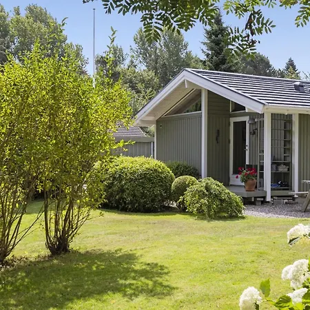 Semesterbostad Franke - 1-2km From The Sea By Interhome